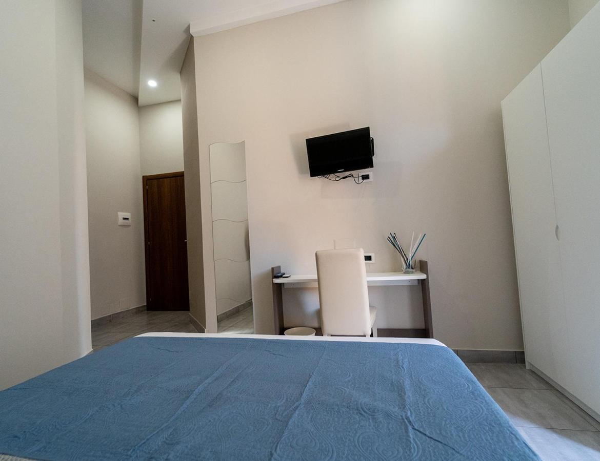 Bed and Breakfast I 4 Diamanti di Napoli Esterno foto