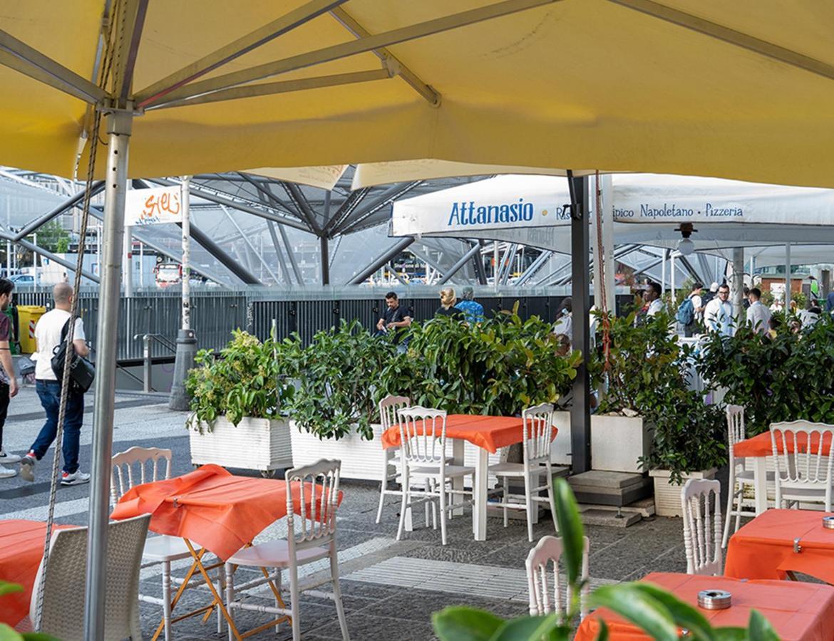Bed and Breakfast I 4 Diamanti di Napoli Esterno foto